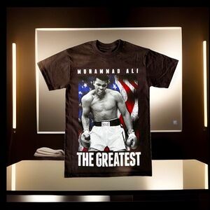 Rare Muhammad Ali Flag Pre-shrunk Short Sleeve 💯Cotton (The Best Boxer) T-Shirt